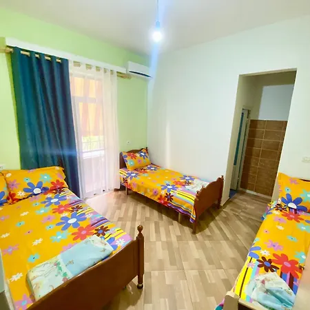 Guest House ! *